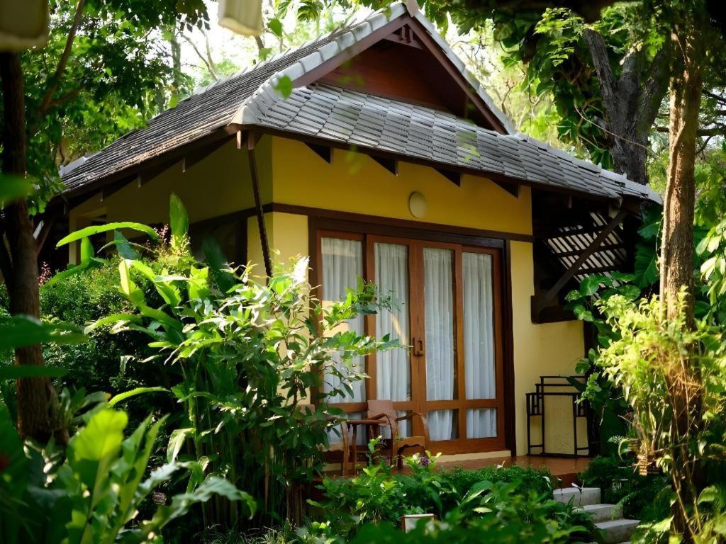 Baan Talay Dao Resort Хуа Хин Экстерьер фото