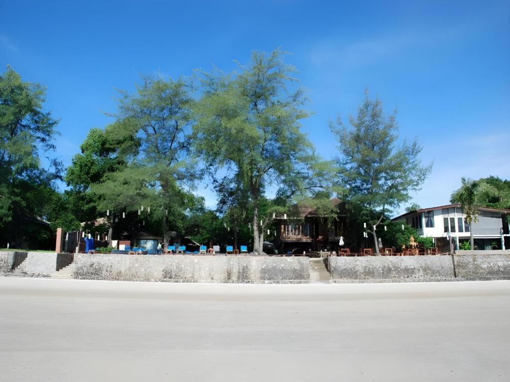 Baan Talay Dao Resort Хуа Хин Экстерьер фото